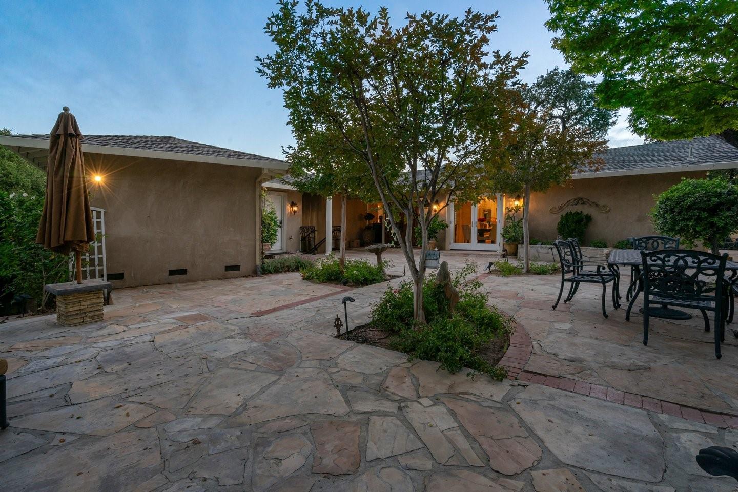 Property photo 27