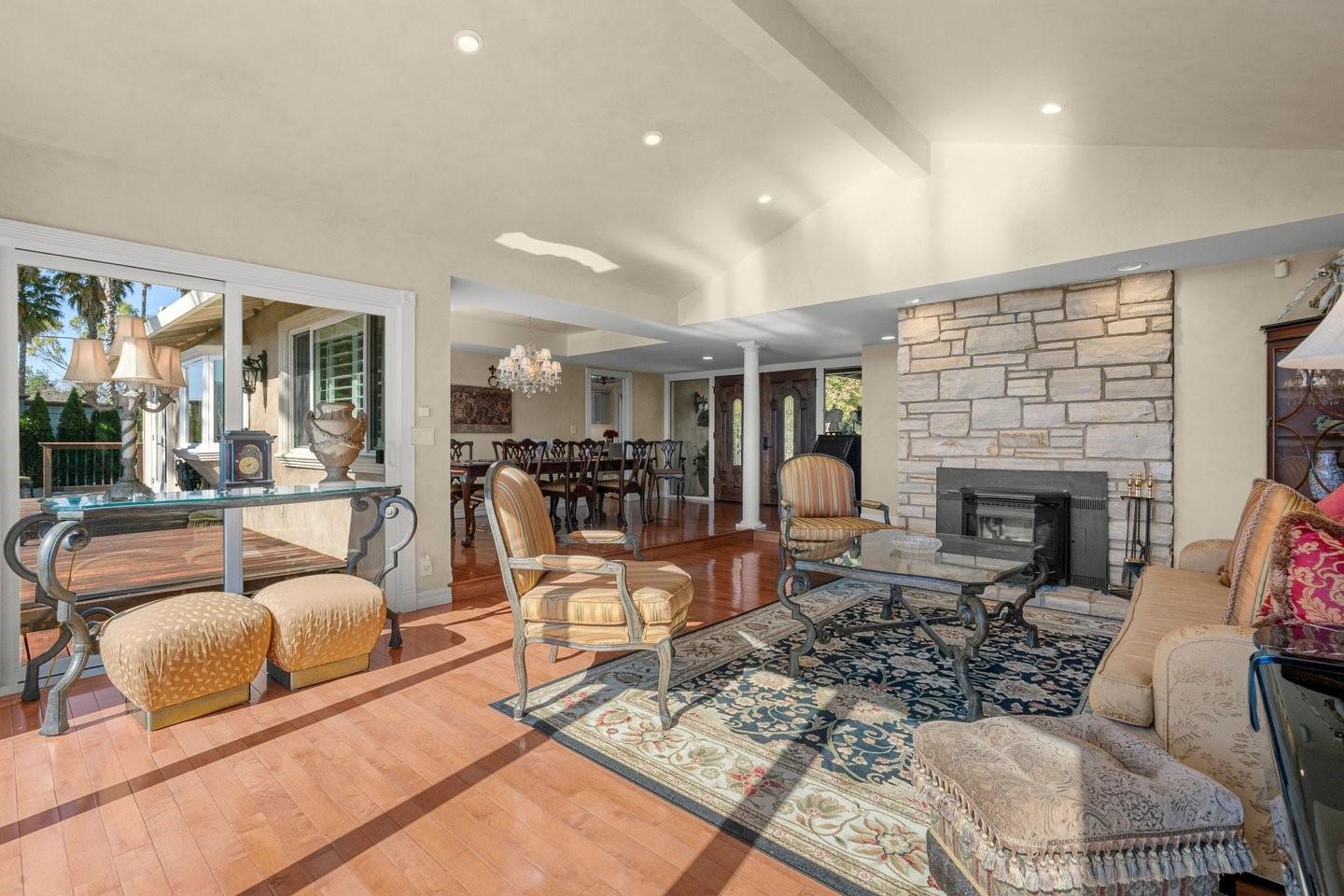 Property photo 34