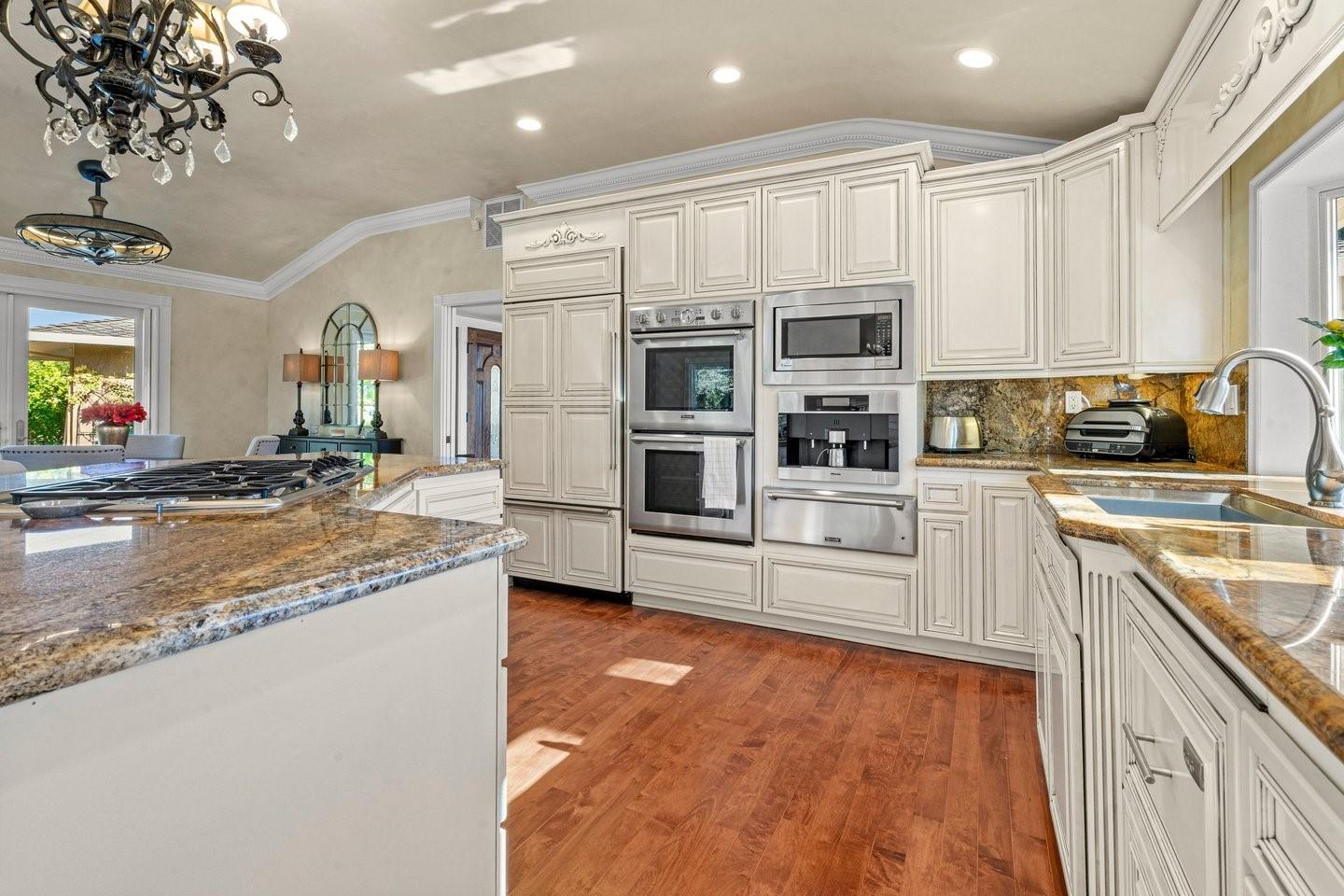 Property photo 40
