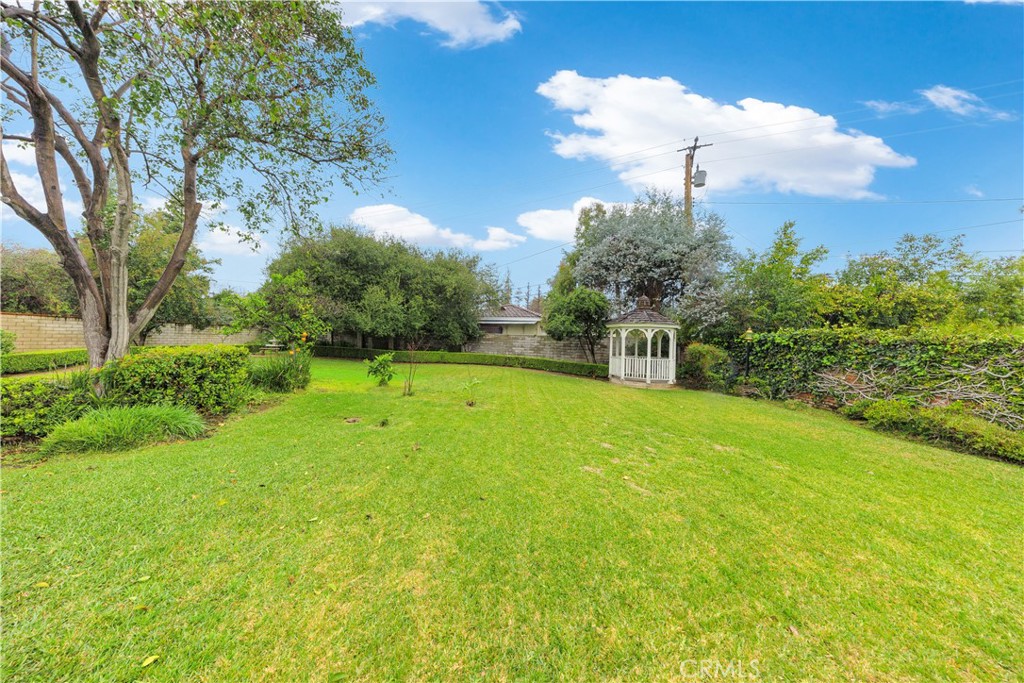 Property photo 50