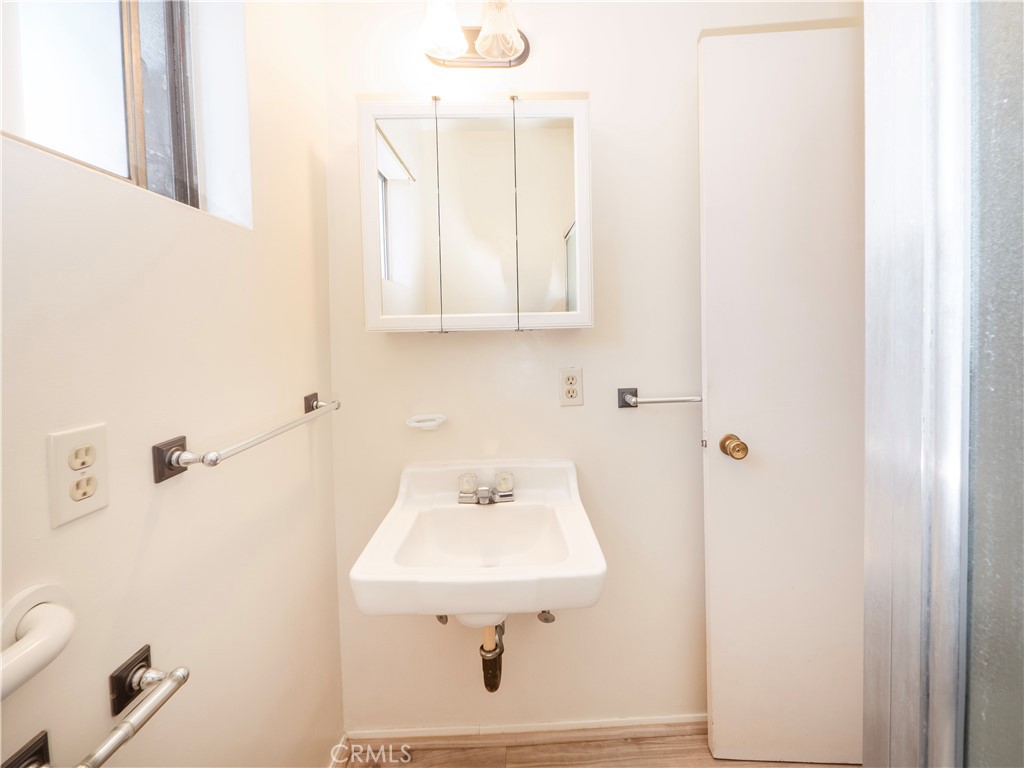 Property photo 46