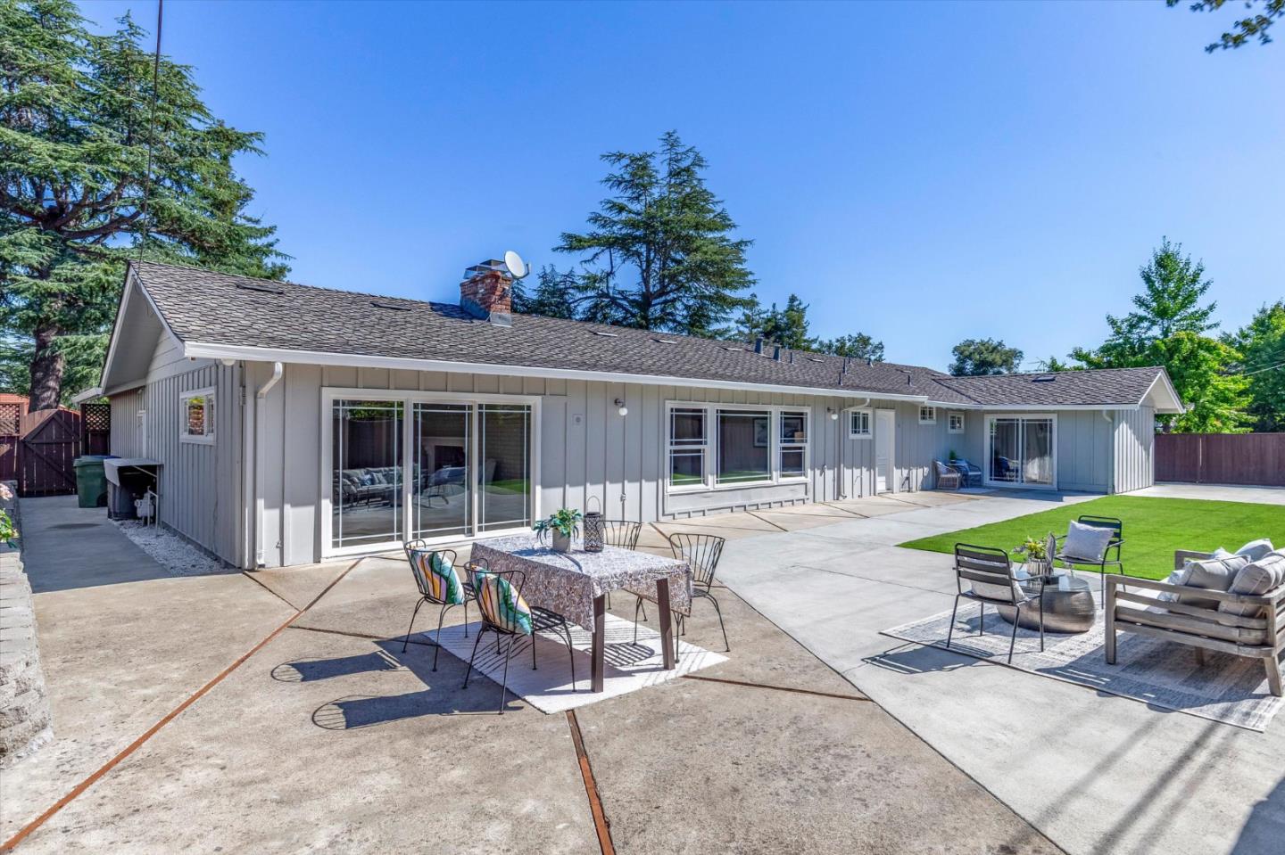 Property photo 44