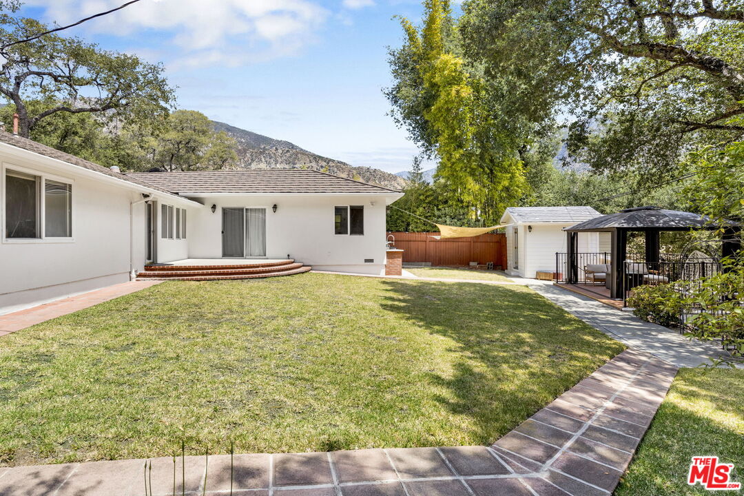 Property photo 40