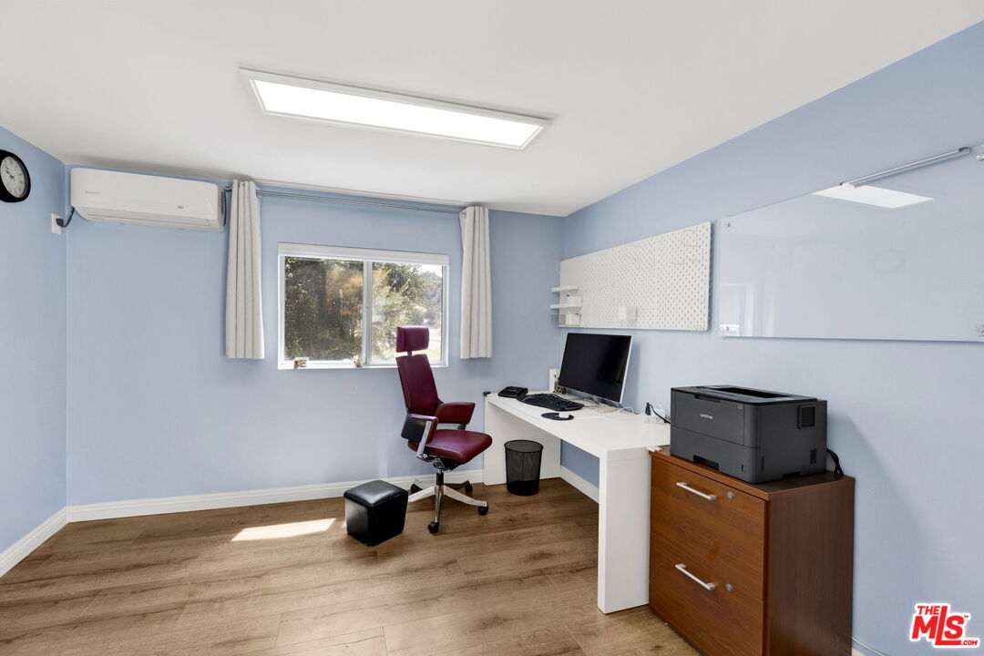 Property photo 43