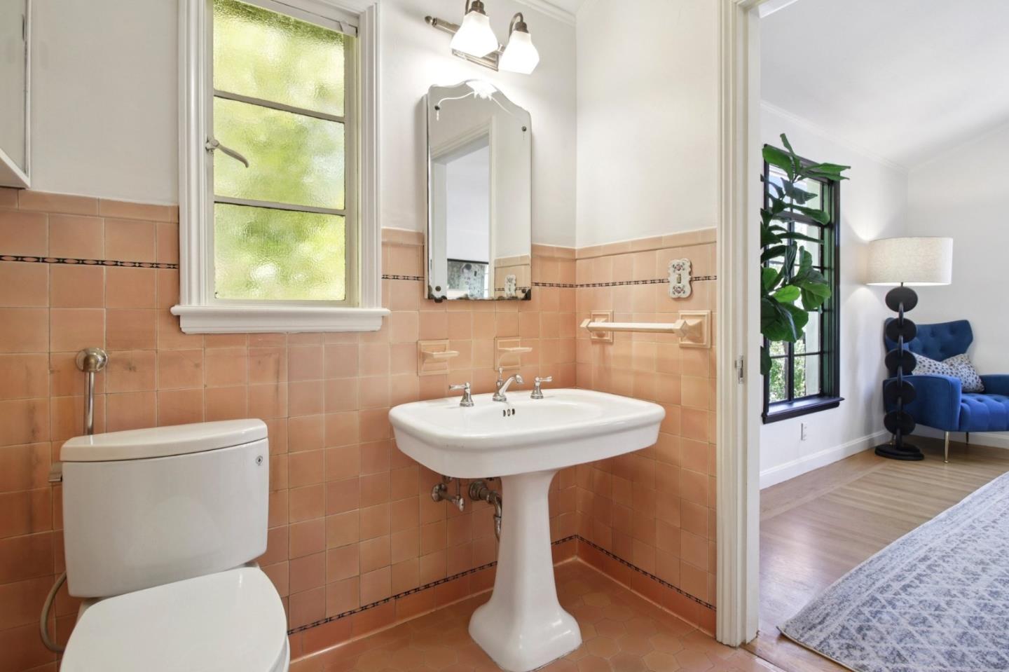 Property photo 44