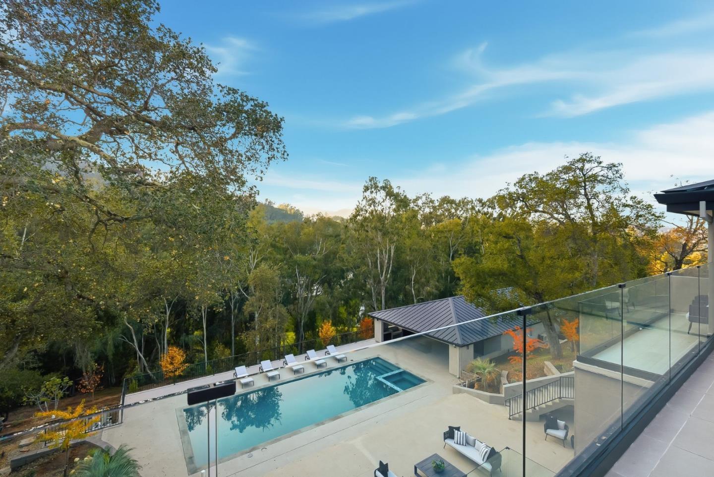Property photo 28