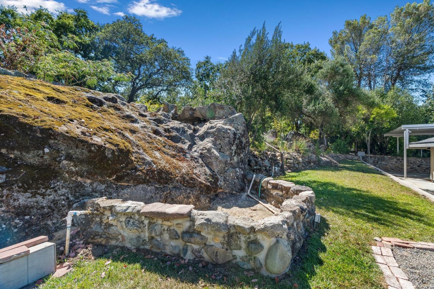 Property photo 46