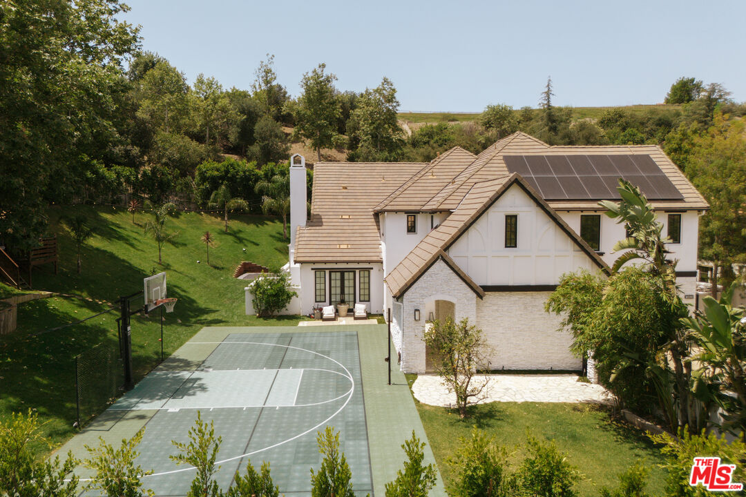 Property photo 46