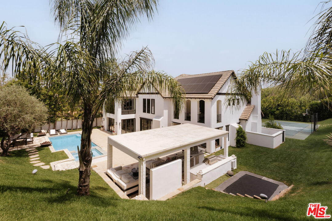 Property photo 50