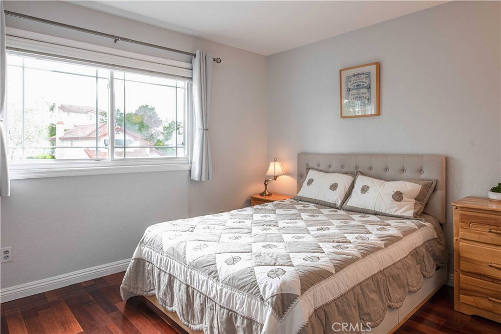 Property photo 37