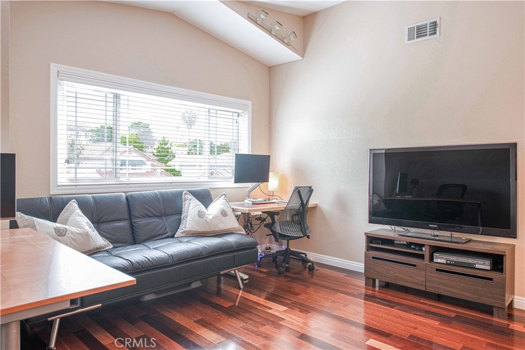 Property photo 43