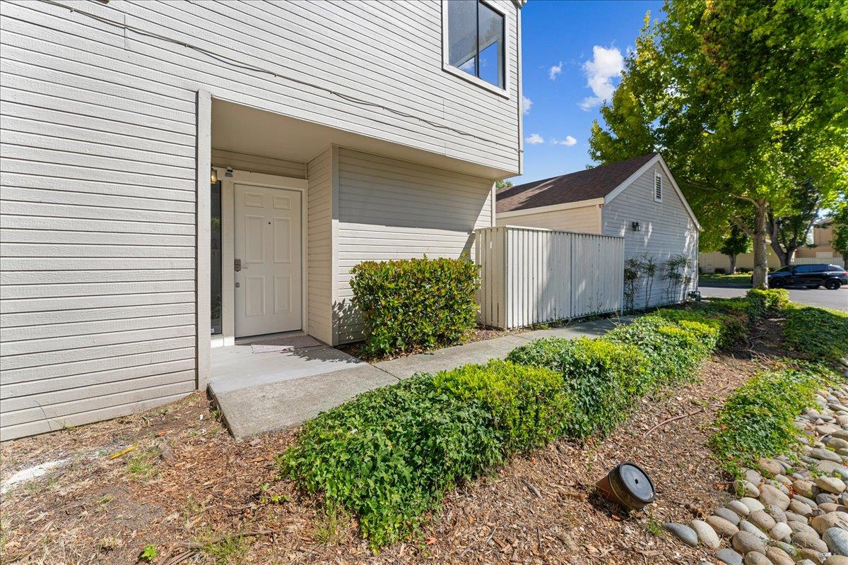 Property photo 31