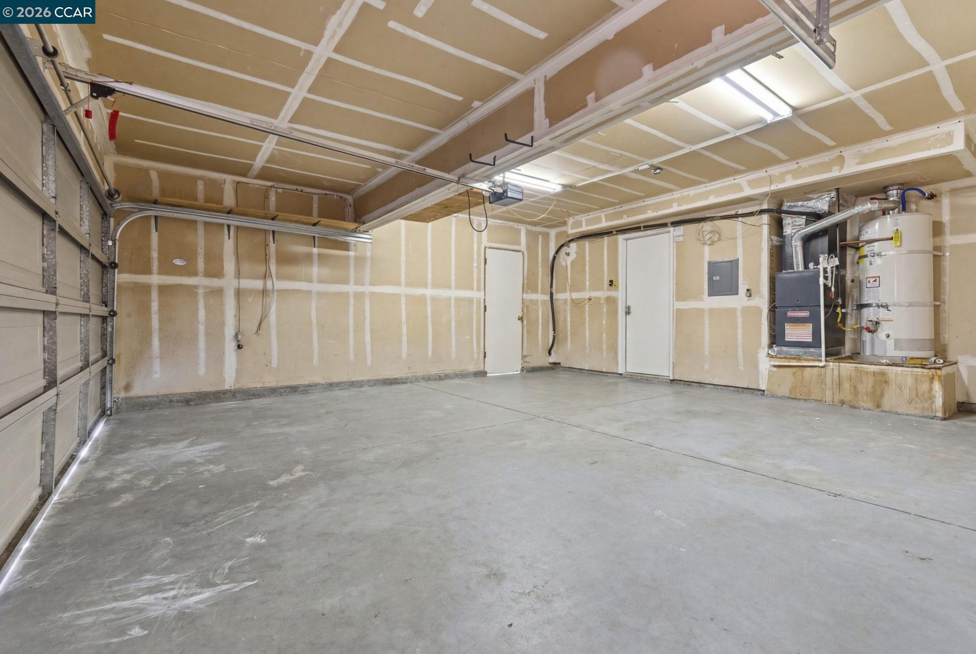 Property photo 36