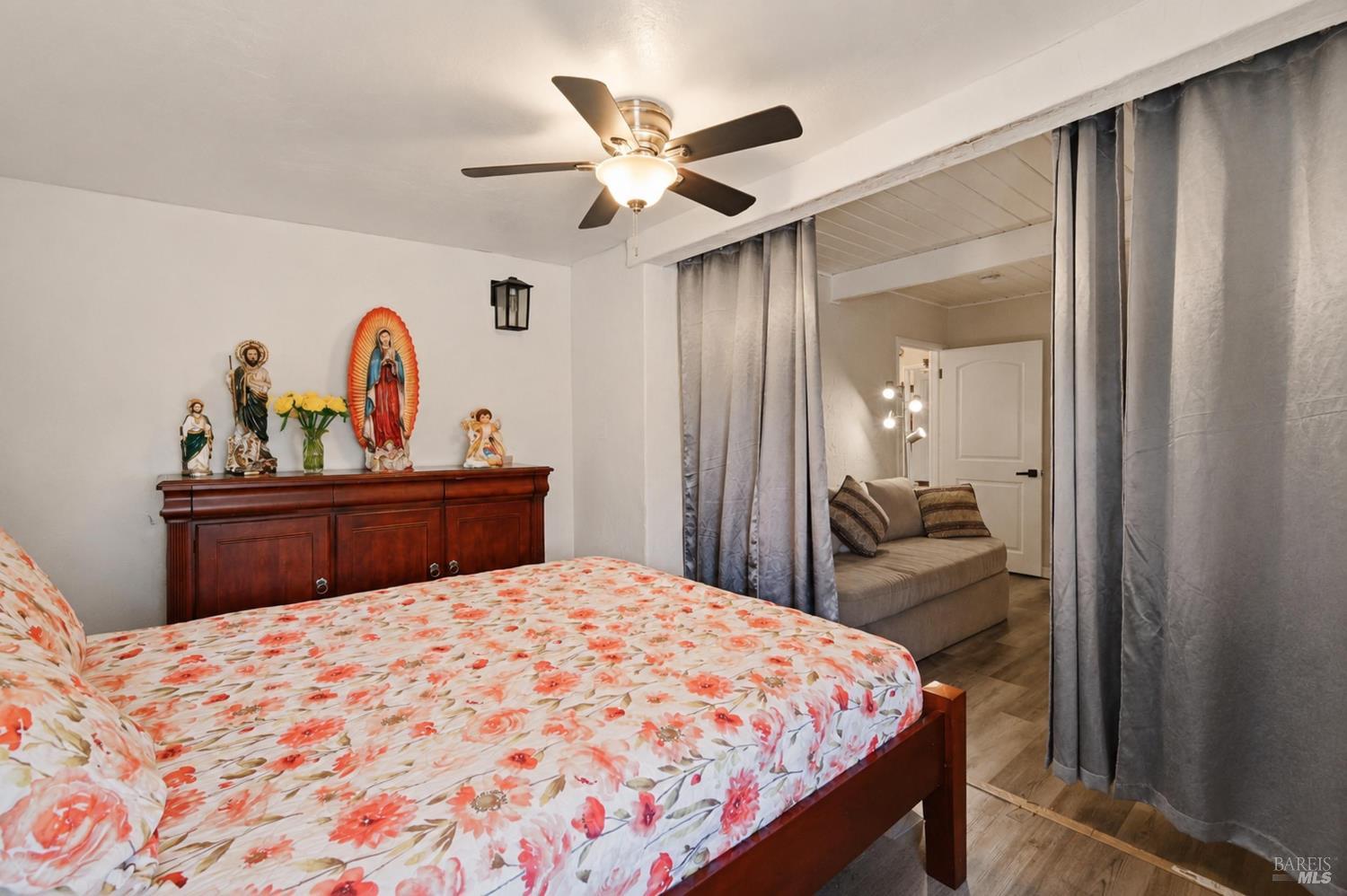 Property photo 34