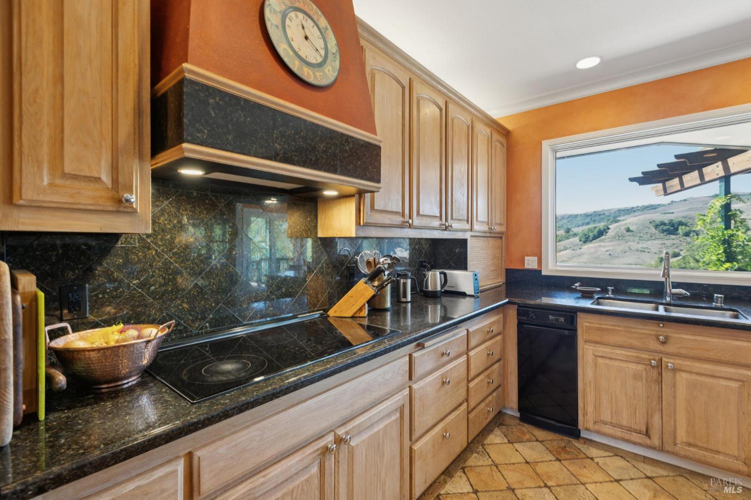 Property photo 43