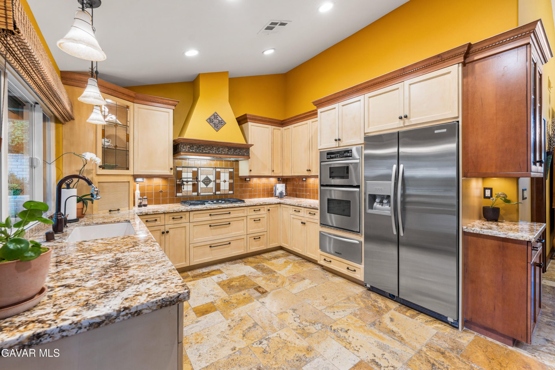 Property photo 35