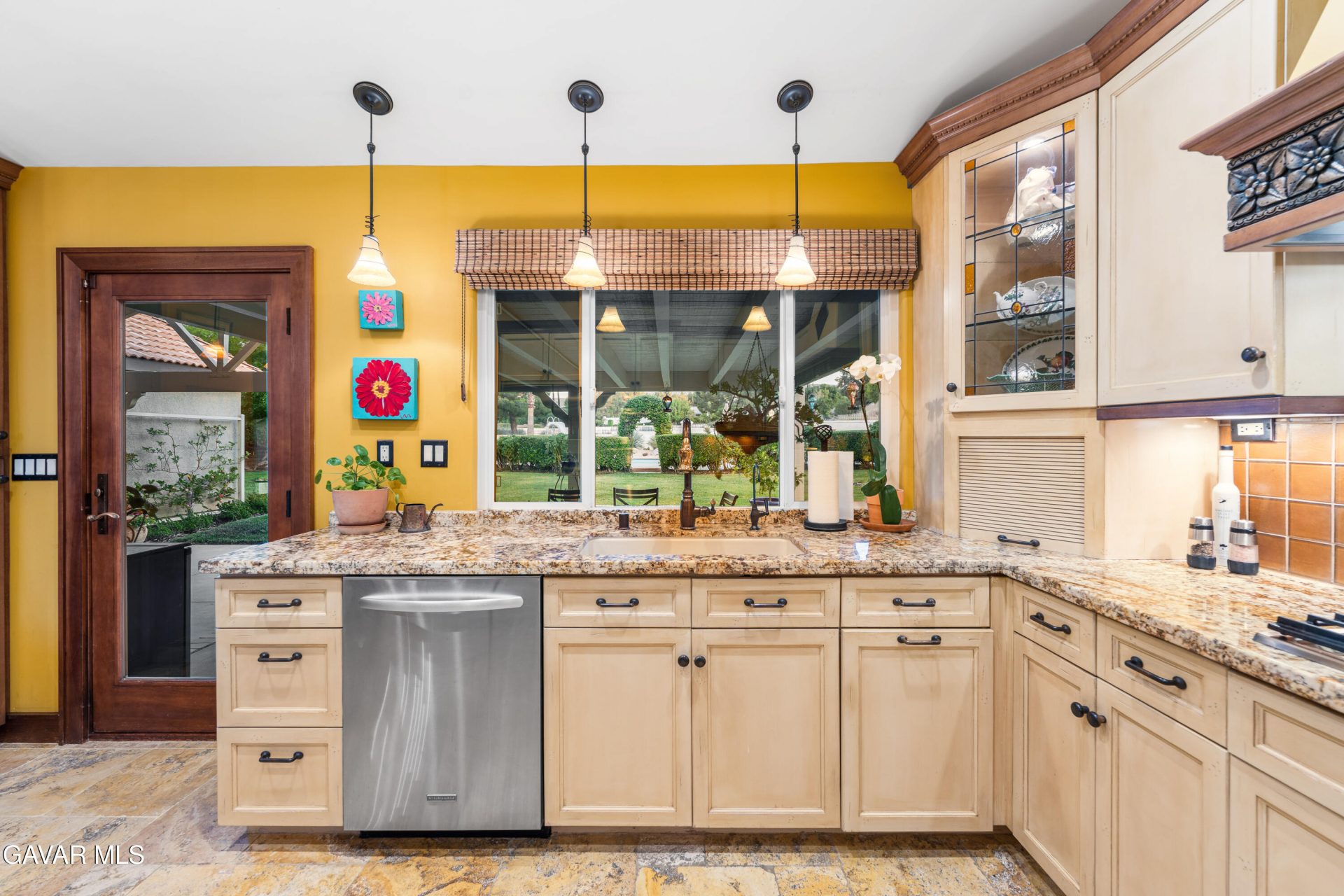 Property photo 37