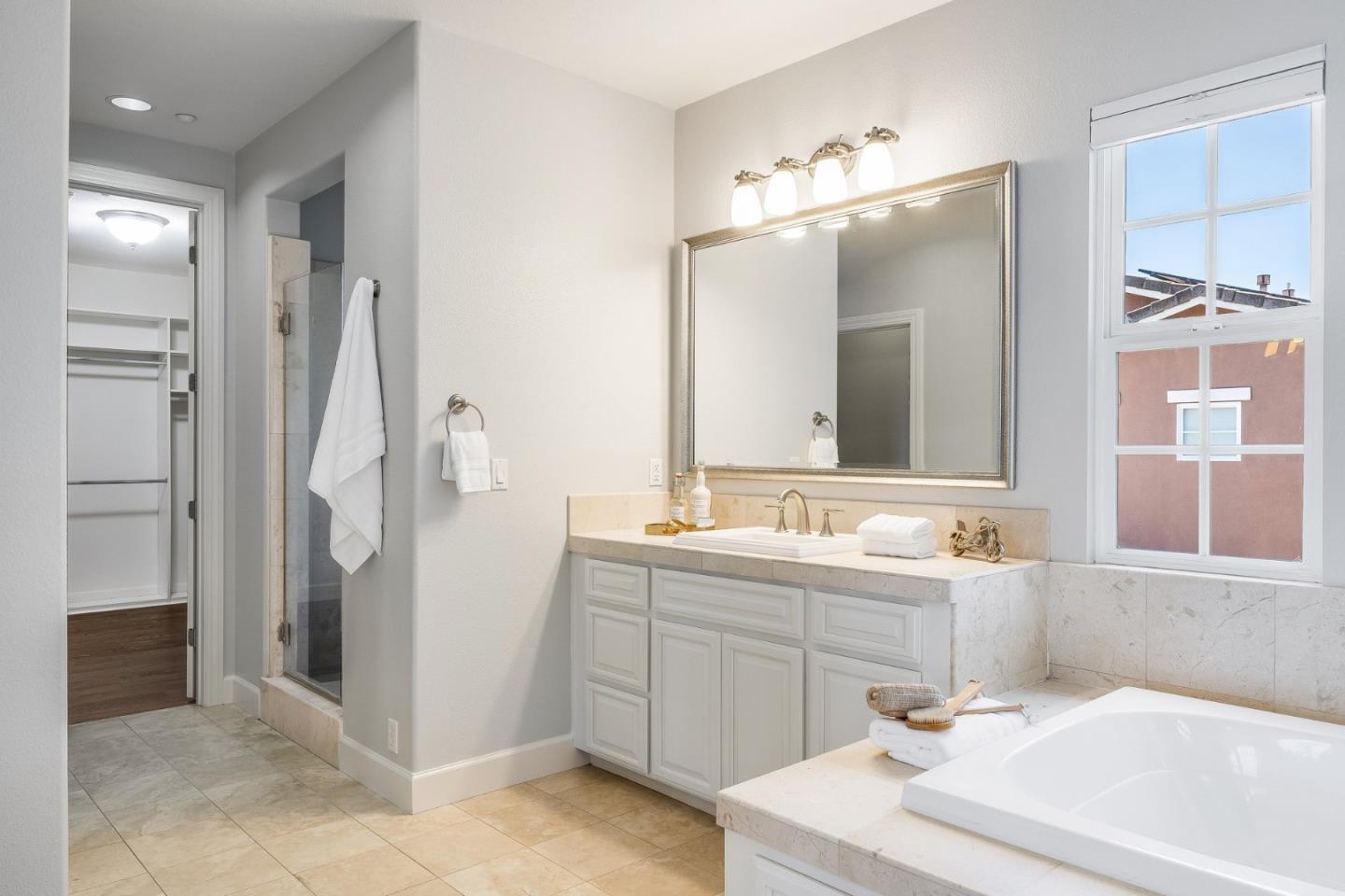 Property photo 50