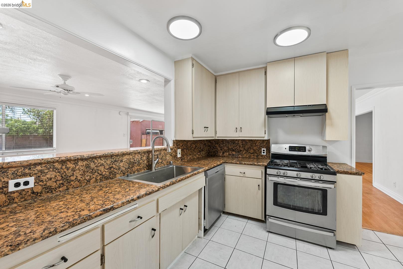 Property photo 36