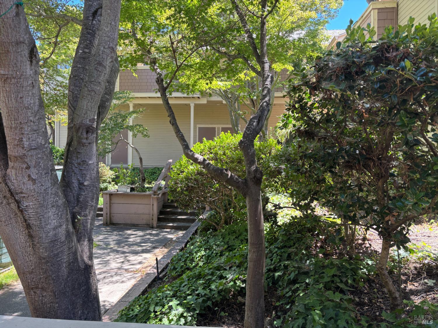 Property photo 32