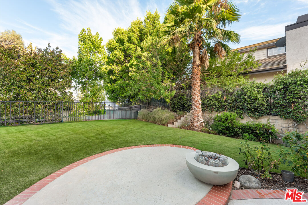 Property photo 24