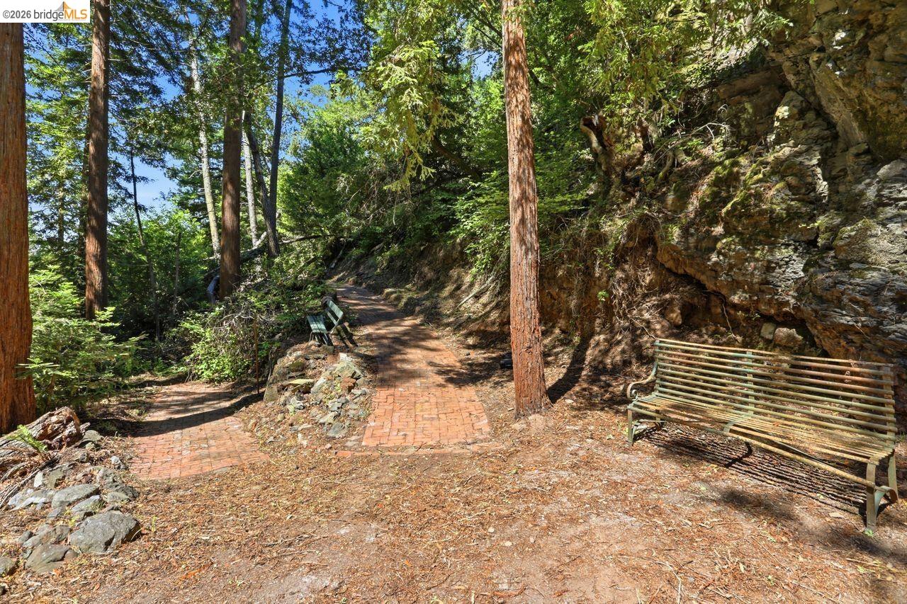 Property photo 34