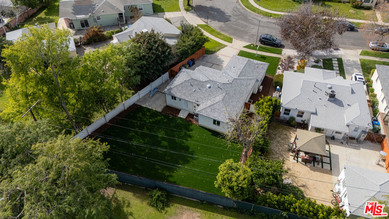 Property photo 46