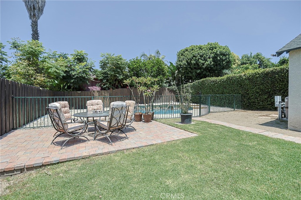 Property photo 40