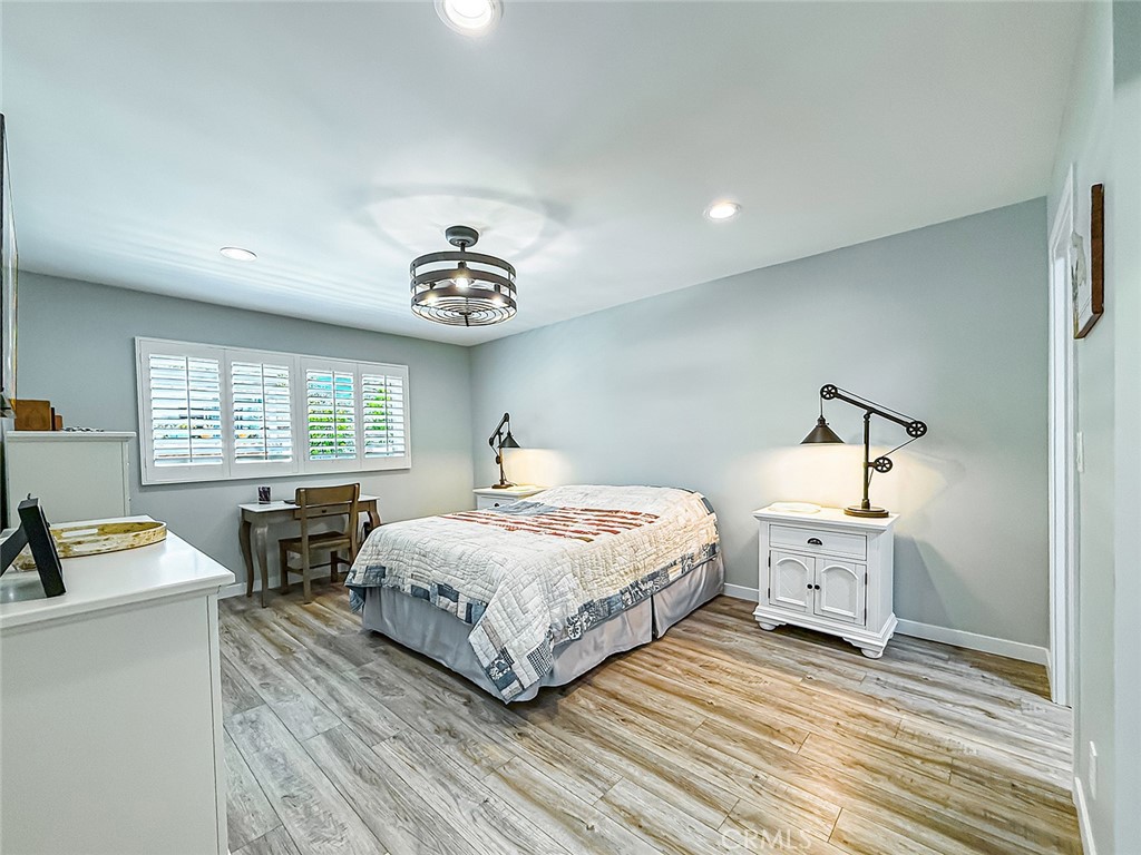 Property photo 44