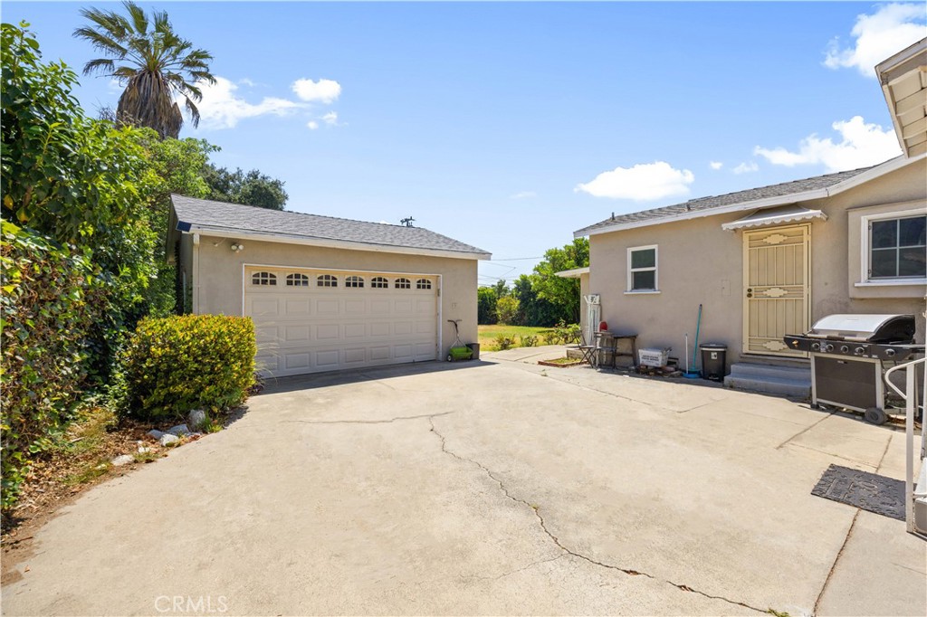 Property photo 37