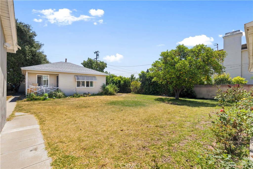 Property photo 38