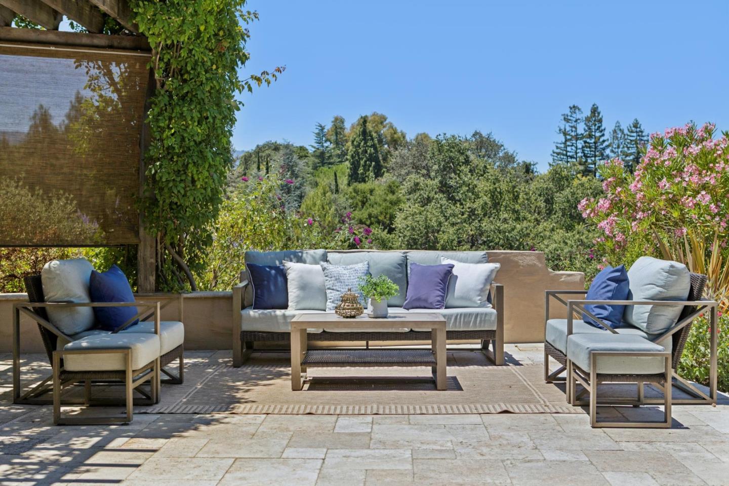 Property photo 40