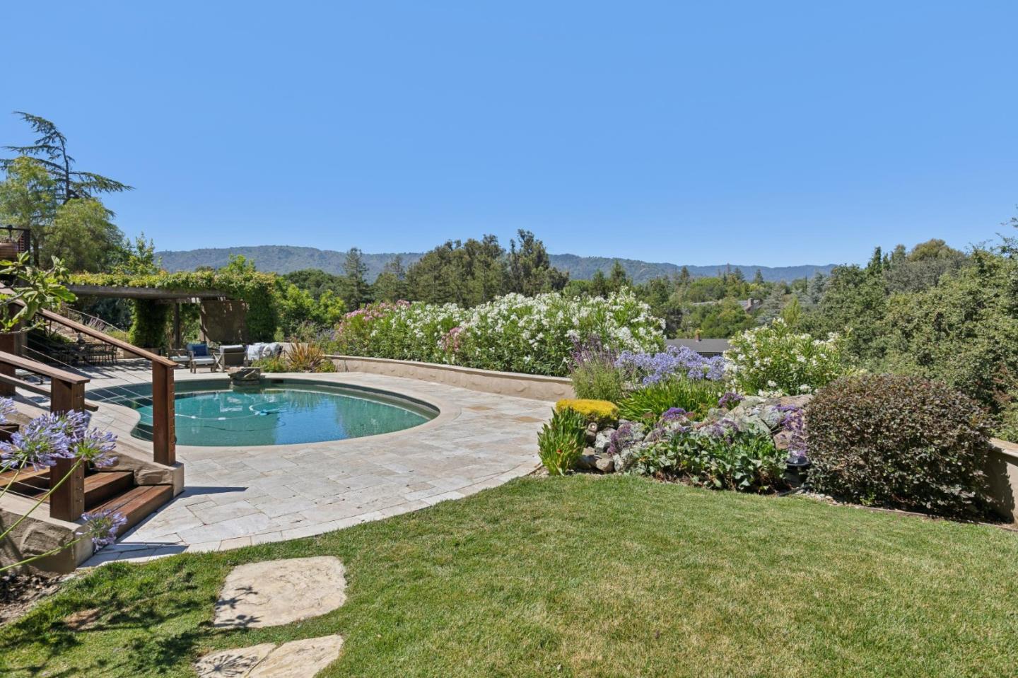 Property photo 44