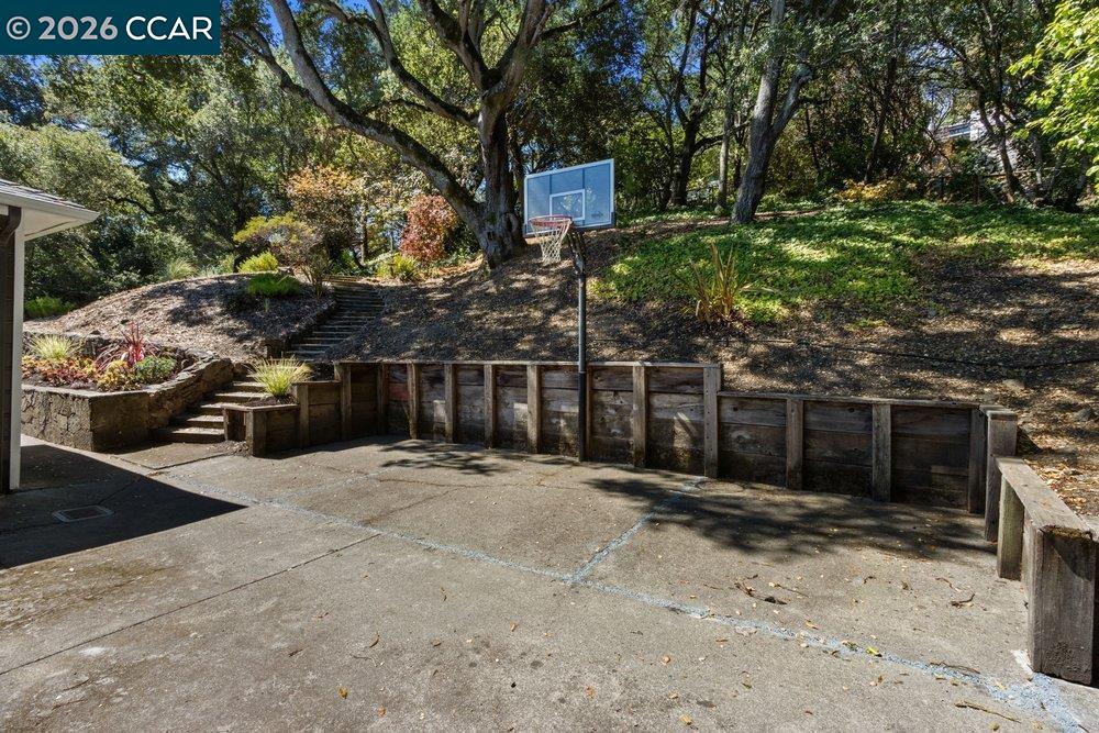 Property photo 51