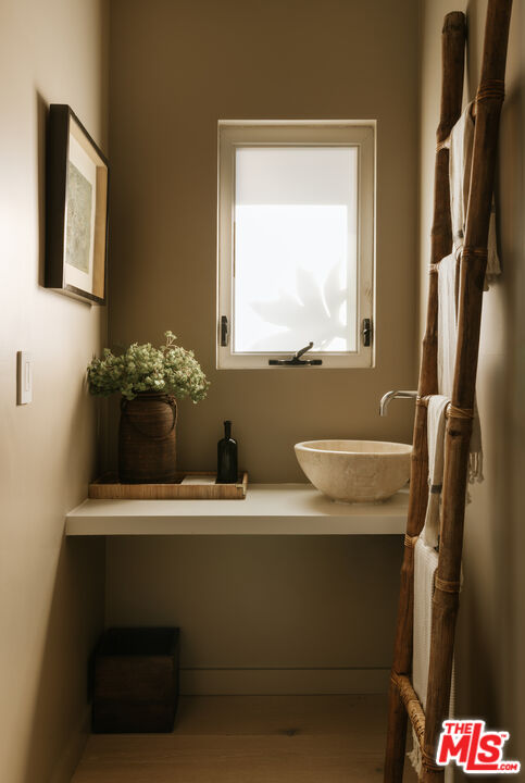 Property photo 28