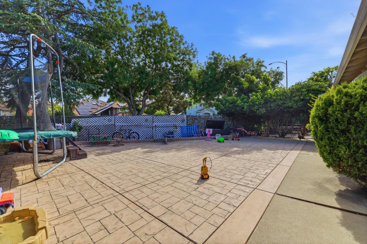 Property photo 45
