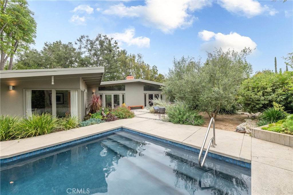 Property photo 40