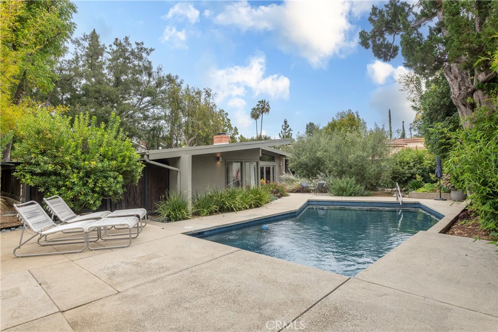 Property photo 42