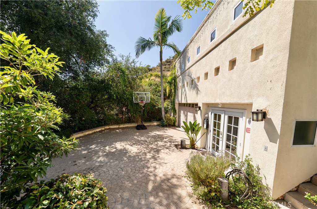 Property photo 29
