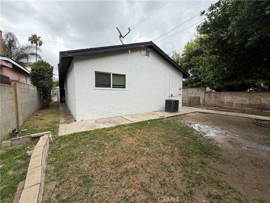 Property photo 33
