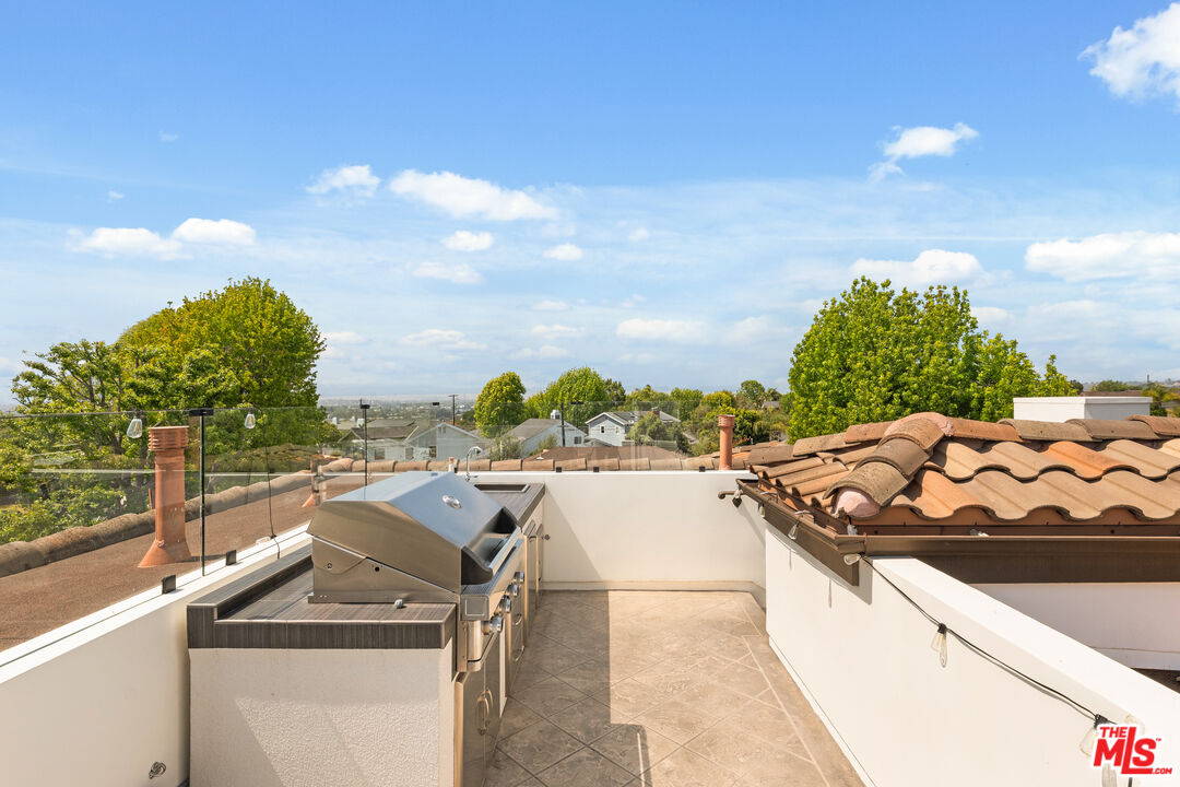 Property photo 43