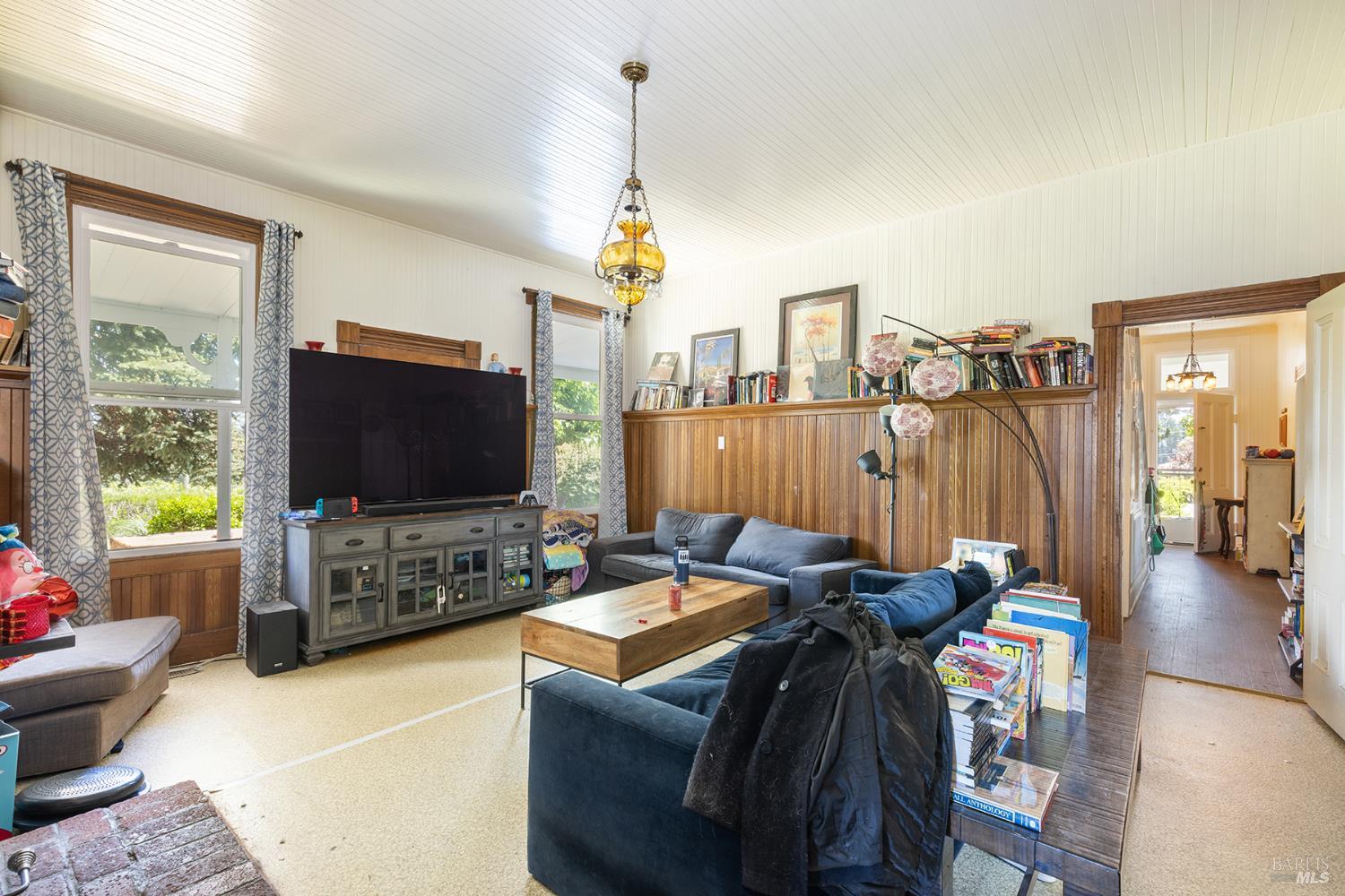 Property photo 35