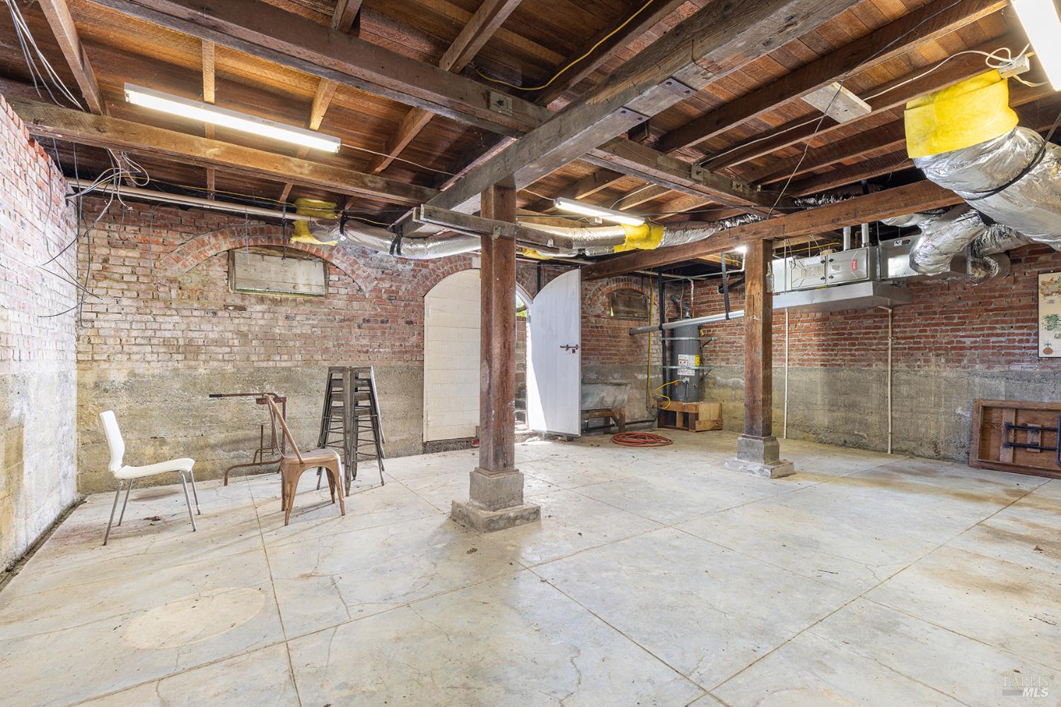 Property photo 46