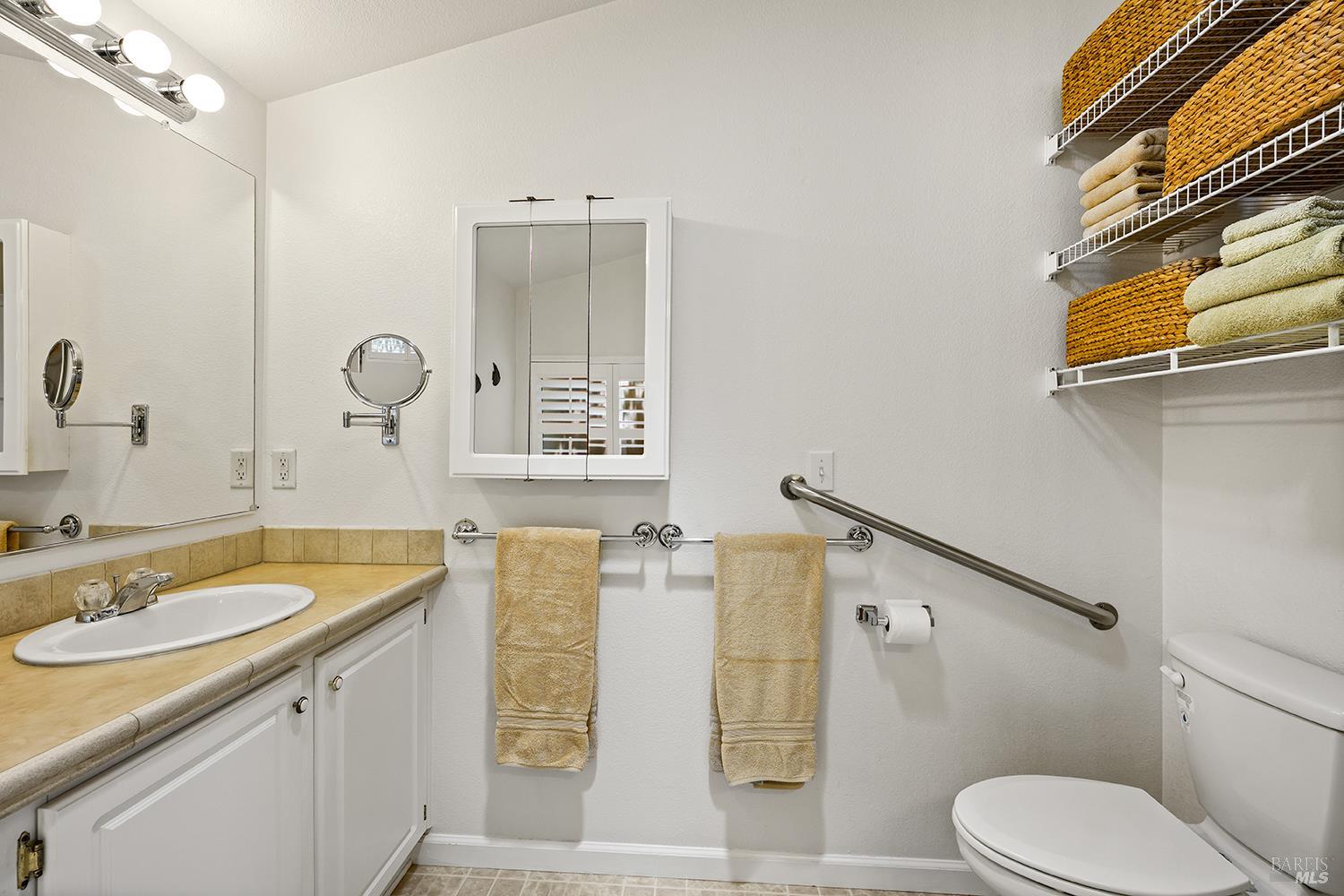 Property photo 33