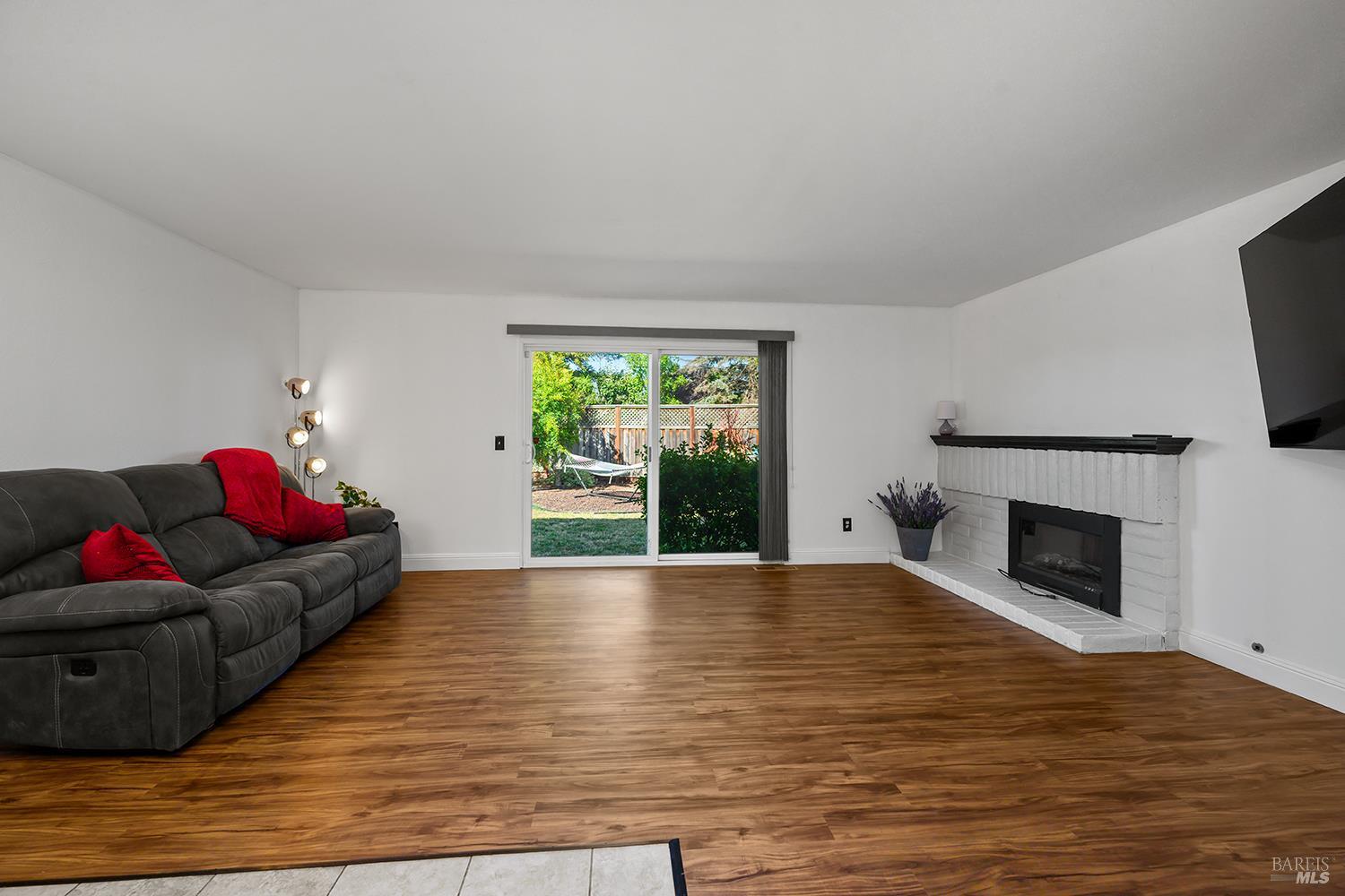 Property photo 23