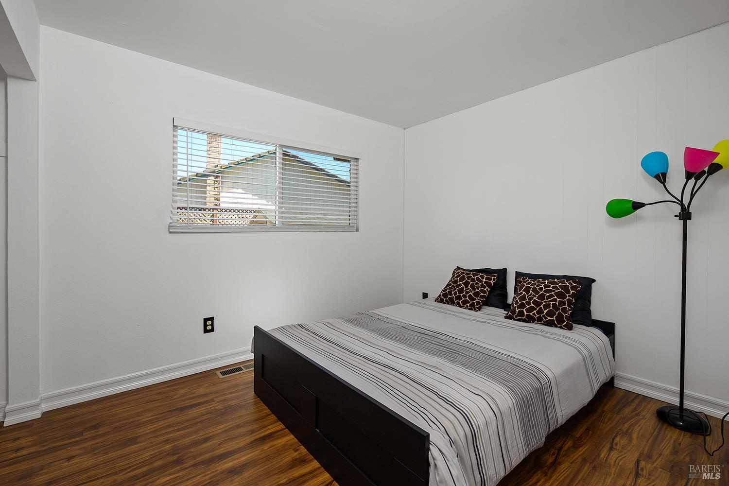 Property photo 25