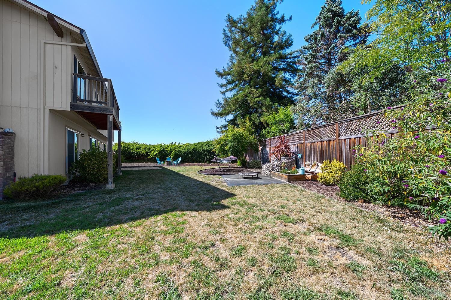 Property photo 44