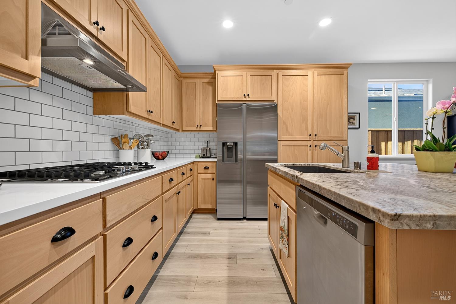 Property photo 31