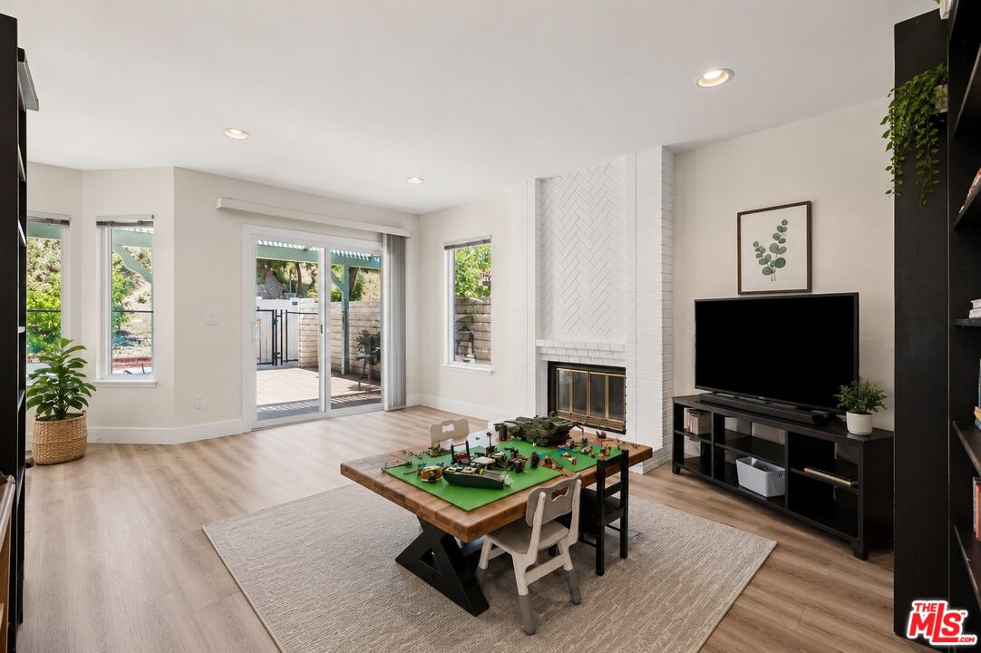 Property photo 24