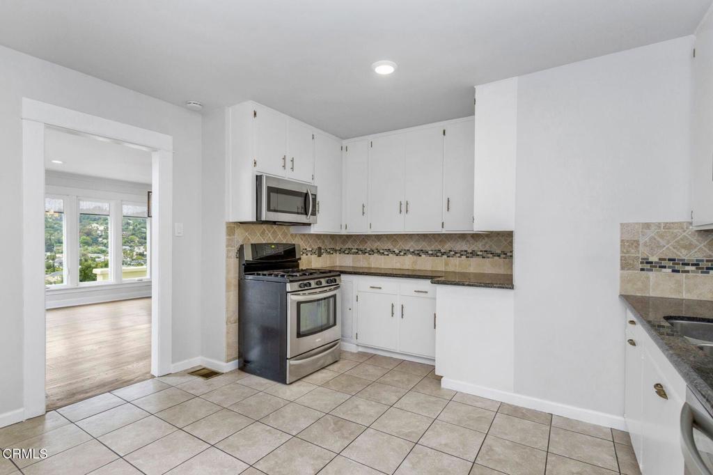Property photo 32